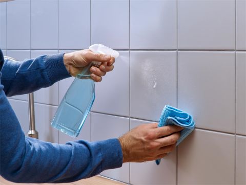 Tesa İz Bırakmadan Sökülebilir Yapışkan Şerit Bantlar 6X3KG