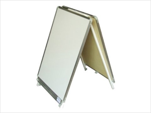 Akyazı Üçgen Tip Çift Taraflı Laminant Yazı Tahtası 60x85