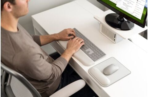 Kensington K50437EU ErgoSoft Bilek Destekli Mouse Pad Gri