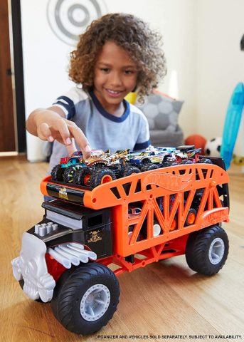Hot Wheels Monster Trucks Taşıyıcı Kamyon 12 adet 1:64 Ölçekli Araç Kapasiteli GKD37