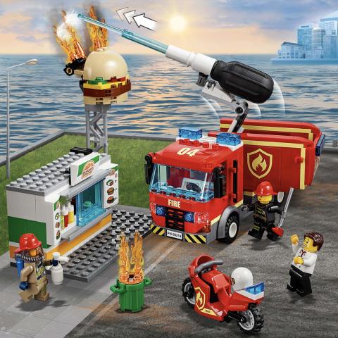 Lego City 60214 Hamburgerci Yangın Söndürme Operasyonu